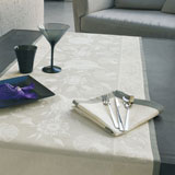 Le Jacquard Francais Ottomane Table Linens | Gracious Style