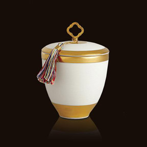 L'Objet Luminescence Small Key Tassel White Limoges Porcelain Candle | Gracious Style
