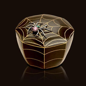 L'Objet Luminescence Medium Spider Black Limoges Porcelain Candle | Gracious Style