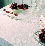 Isaphire Cristal Table Linens | Gracious Style