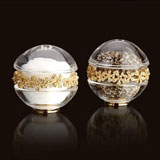 L'Objet Garland Gold Salt & Pepper Shakers | Gracious Style