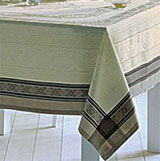 Garnier Thiebaut Sully Pearl Easy Care Placemats | Gracious Style