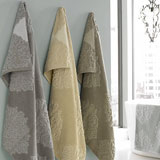 Bedminster Medallion Towels by Trump for Kassatex | Gracious Style