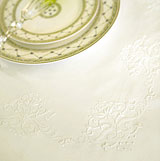 Avonlea Linen Table Cloth, Napkins, Placemats | Gracious Style