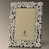 L'Objet Pearl Flower Platinum Picture Frame | Gracious Style 
