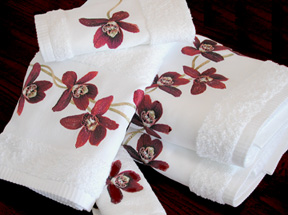 Red Orchid Bath Towels Embroidered Cotton | Gracious Style